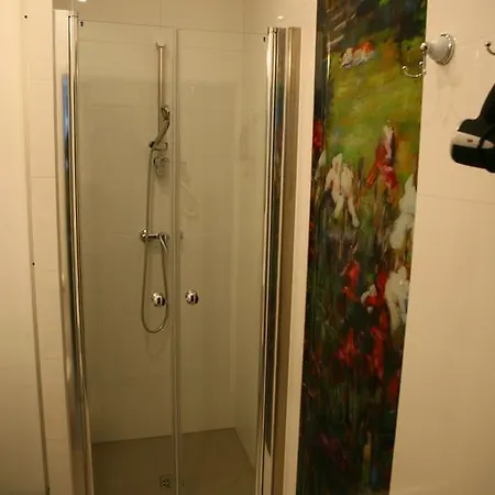 Kurkowa 5 Miodosytnia Apartman *